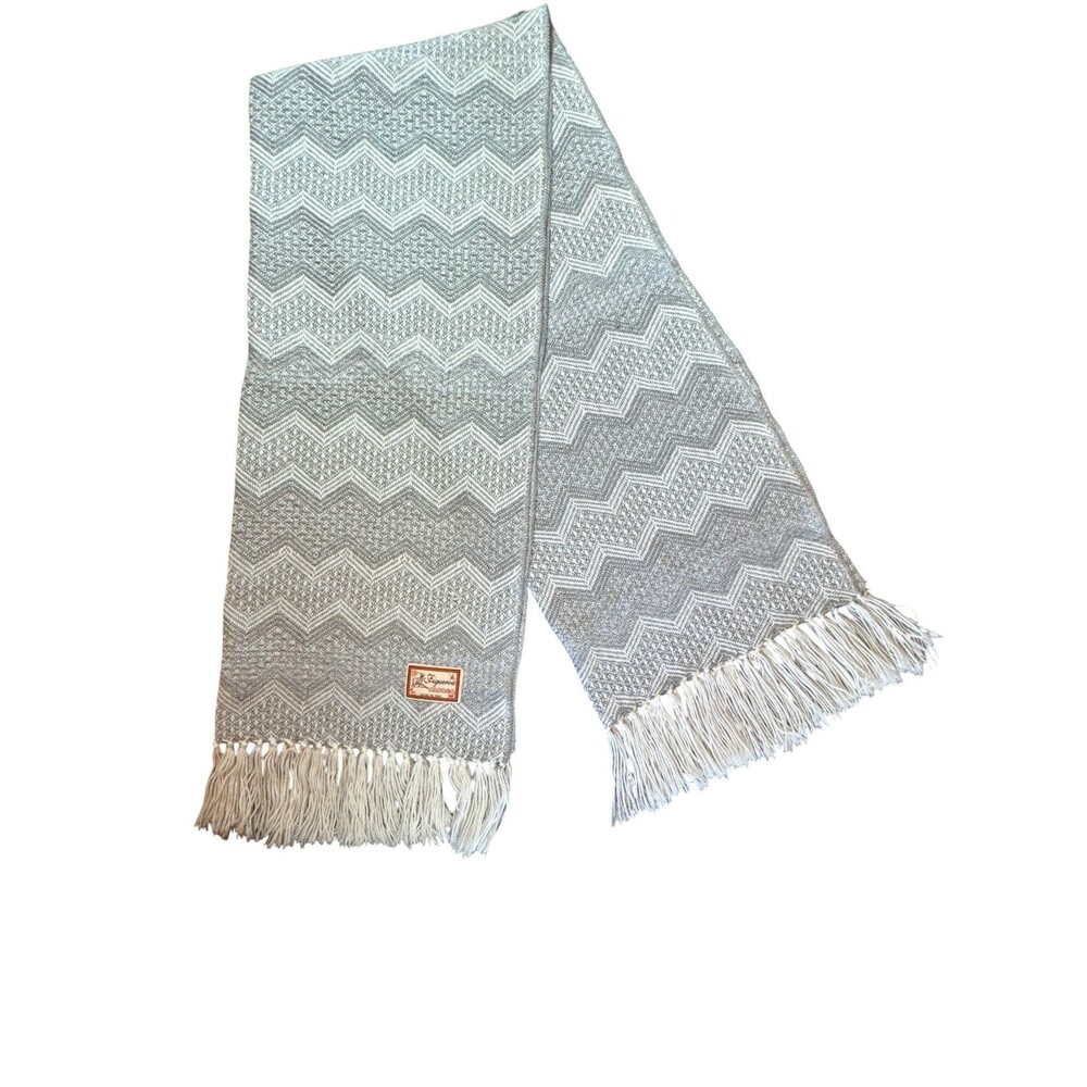 Figueroa Alpaca Gray/White Made in Peru Brushed Fine Fiber Scarf Woven 58”x8”